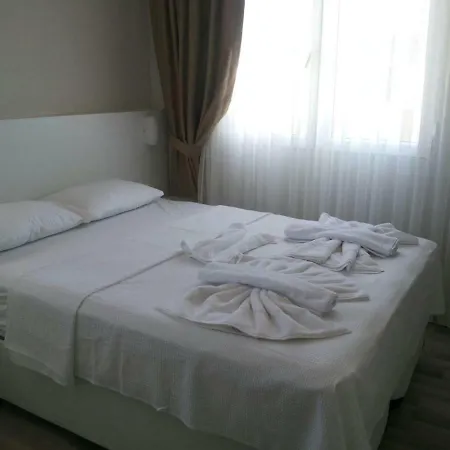 Sunrise Aparthotel